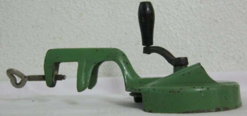 OLD DEVE BEAN SLICER