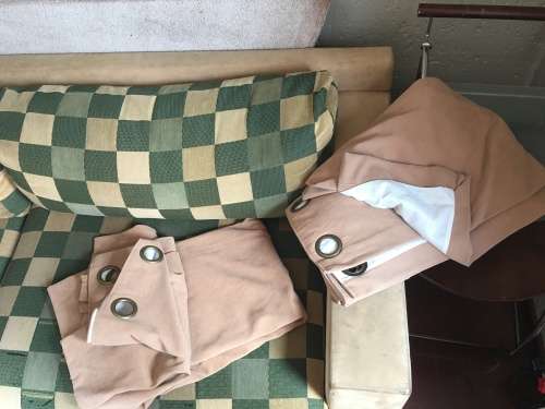 1x3-seater Couch+1x serving Table+2x Curtains