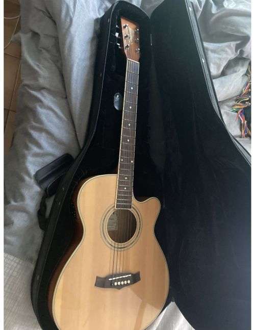 Tanglewood Discovery Acoustic Guitar