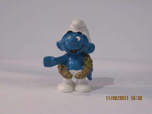Smurf with Golden Weave - Manufactured by Schleich
