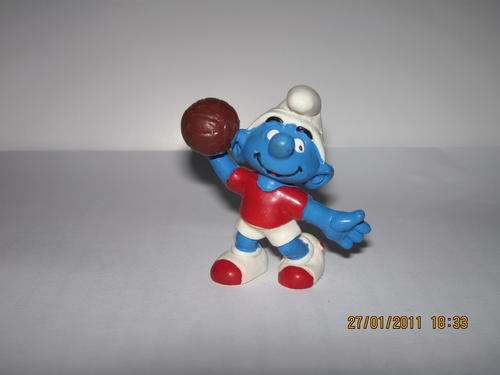 Basketball Smurf (2) - Manufactured by Schleich