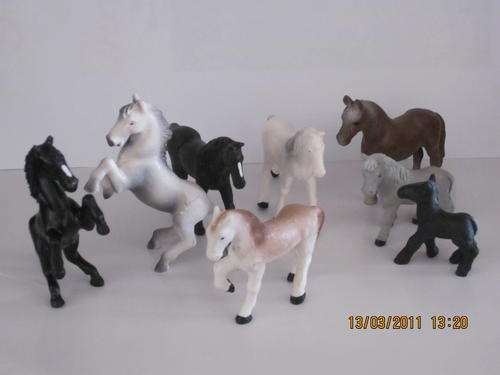 Pack of 8 Assorted Horses - Manufacutred By Schleich (Plastic)