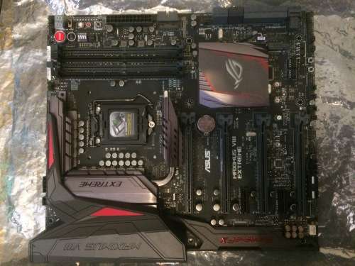 Asus Maximus VIII Extreme motherboard