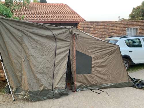 OzTent RV2 with delux side panels bobshop .za