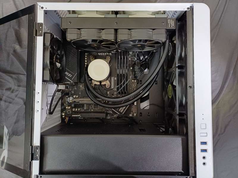 Dedicated Server (7950X3D, 128GB RAM)