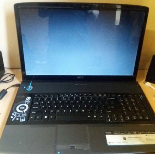 *Massive* 18.4' Screen, 6Gig Ram, NVIDIA graphics,320 Gigs-Acer Aspire 8930g