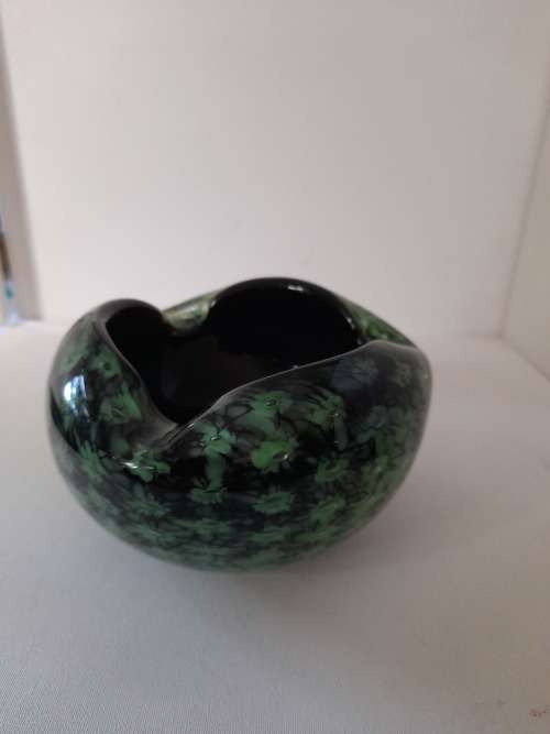 GLASS ASHTRAY