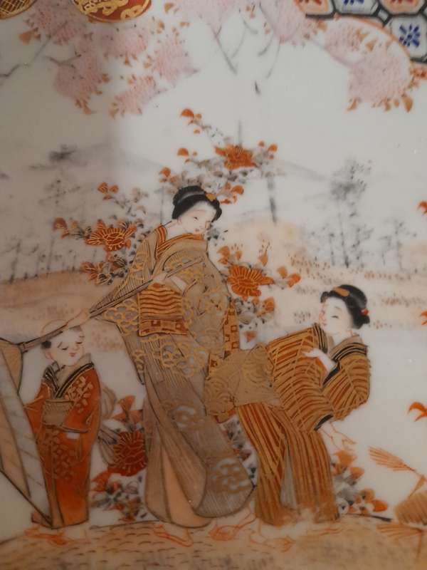 PORCELAIN JAPANESE