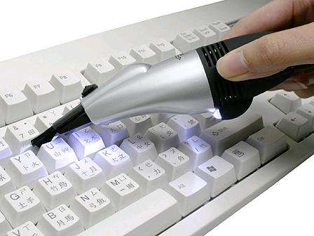 USB POWERED VACUUM CLEANER!!