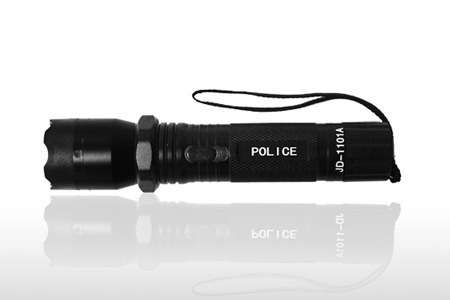 POLICE FLASHLIGHT STUN GUN