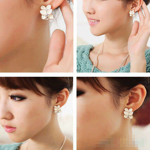Cute Gardenia Flower Crystal Ear Studs Rhinestone Earrings Ear Hoop Buckle Women