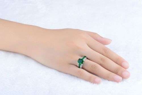 18kt White Gold Filled Emerald Ring Size 10