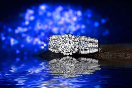 White Gold Filled 1.2ct Simulated Diamond Ring Size 9 US