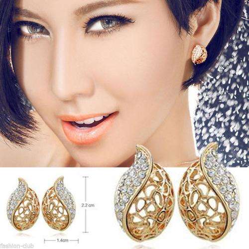 Exquisite Gold Teardrop  Earrings With Simulated Diamonds