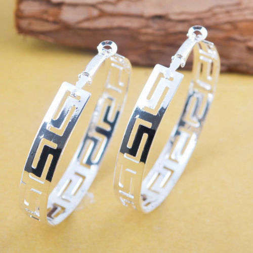 GORGEOUS!!  Silver Hoop Earrings
