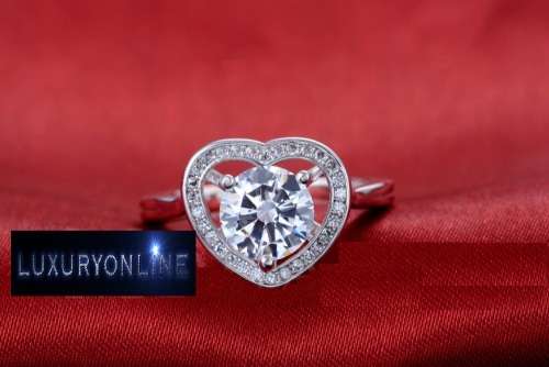 FANTASTIC!! 2.00ct Handcrafted Simulated Diamond Engagement Ring Size 6; Size 7 US