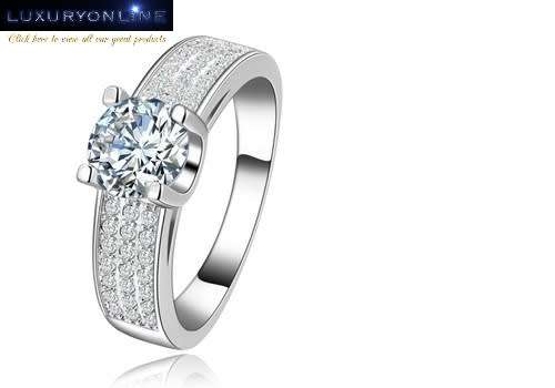 EXCELLENT!!  White Gold Filled Ring with 43 2ct Simulated Diamonds Size 6; 7; 8 US