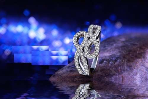 Double Cross Infiniity Ring With Simulated Diamonds Size 6; 8 US