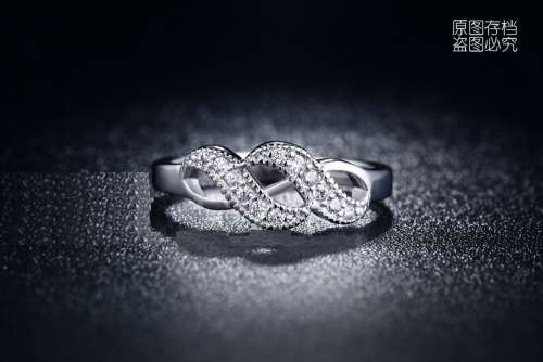 RADIANT! Cross Over Infinity Ring With 12 0,25ct Simulated Diamonds Size 7; 8  US