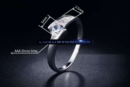 LOVELY! Ring With 1,25ct Simulated Diamonds Size 7; 8; 9 US