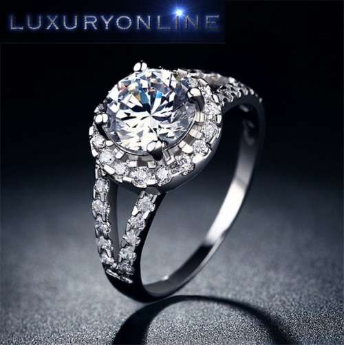 GORGEOUS! 1.38ct  Simulated Diamond Ring Size 7 ;8 US