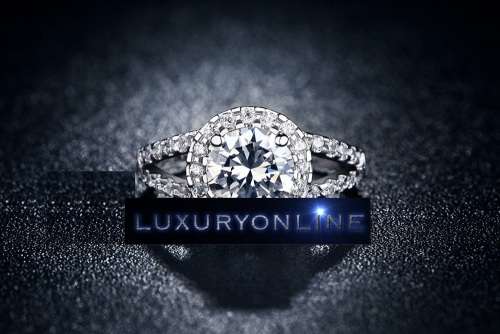 GORGEOUS! 1.38ct  Simulated Diamond Ring Size 7 ;8 US
