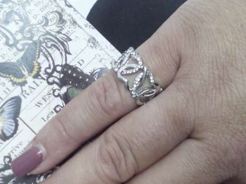 BEAUTIFUL! Ring With 1,25 Carat Simulated Diamonds Size 6; 7; 8 US