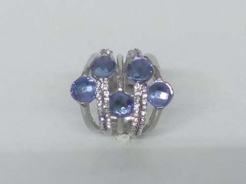 BEAUTIFUL! Ring With 1,75 Carat Simulated White & Blue Diamond Size 8 US