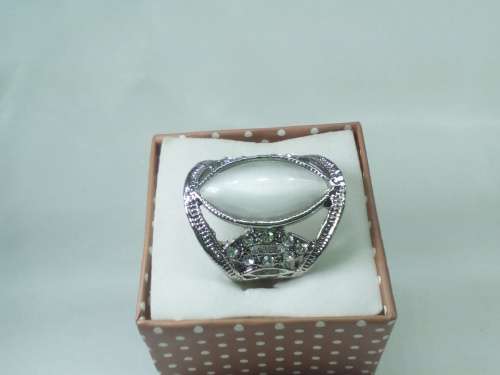 CHARMING! Ring With Simulated Opal Stone And Diamonds Size 7; 8; 9; 10 US