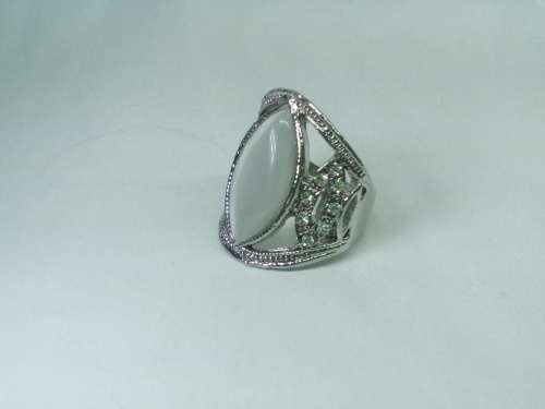 CHARMING! Ring With Simulated Opal Stone And Diamonds Size 7; 8; 9; 10 US