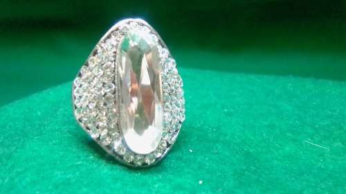 EXQUISITE! 1,2ct Simulated Diamond Ring Size 7; 8; 9 US