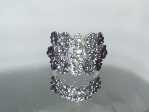 AMAZING! 0,75 Carat Simulated French Lilac Diamonds Size 7; 8; 9 US