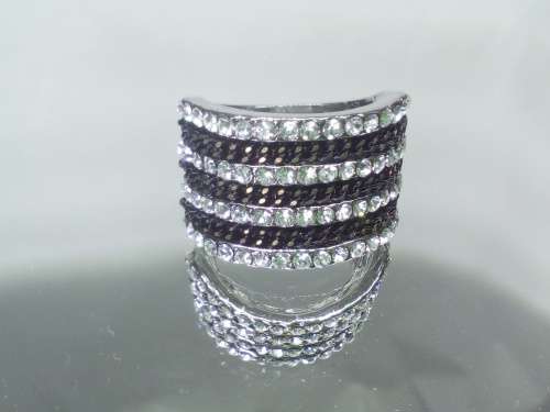CAPTIVATING! Ring With 0.75 Carat Hand Crafted Simulated Diamonds And Black Chain Size 8  US
