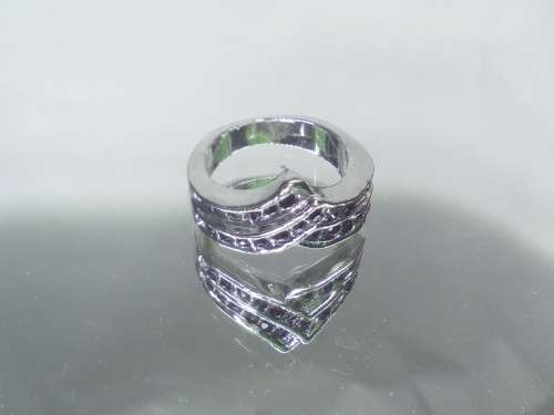 AMAZING! 0,75 Carat Simulated Black Diamonds Size 9 US