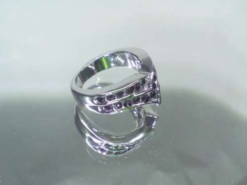 AMAZING! 0,75 Carat Simulated Black Diamonds Size 9 US