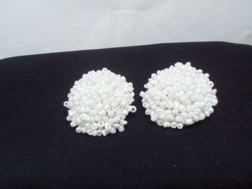 BEAUTIFUL! Hand Crafted African Necklace And Earring Set (White) 28 cm