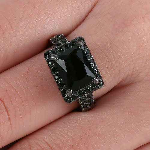 AMAZING! Simulated Black Onyx Ring Size 7 US