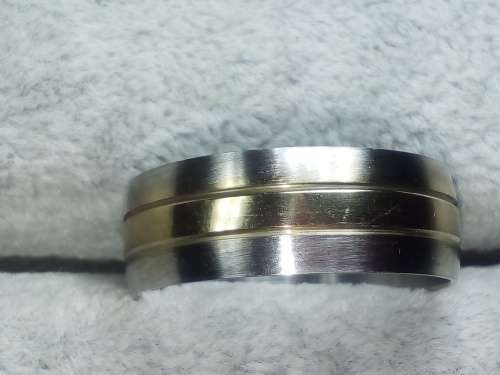AWESOME! ! 8 mm Silver & Gold 100% Titanium Ring Size 10 US