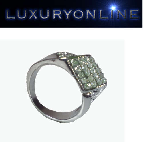 EXQUISITE!1,25 Carat Simulated Diamond Ring Size 8 US