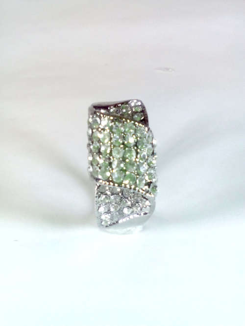 EXQUISITE!1,25 Carat Simulated Diamond Ring Size 8 US