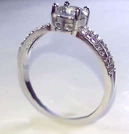 AMAZING! Ring With 1.75 Carat Simulated Diamonds Size 8 US