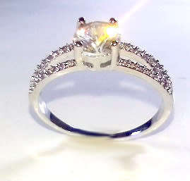AMAZING! Ring With 1.75 Carat Simulated Diamonds Size 8 US