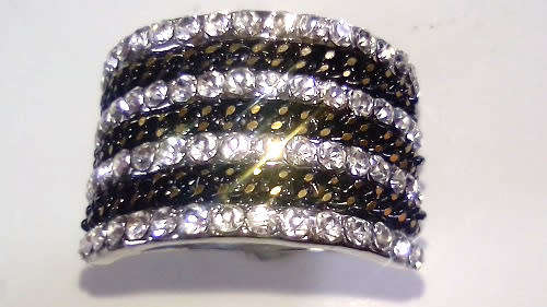EXQUISITE! Rind With  Chain And 0,75 Carat Simulated Diamonds Size 8 US