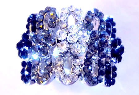 AMAZING! 1,75 Carat Simulated French Lilac And White Diamonds Size 10 US