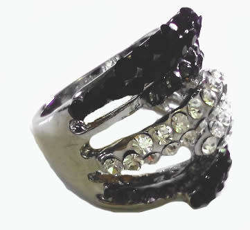 AMAZING! 1,75 Carat Simulated French Lilac Diamonds Size 10 US/T