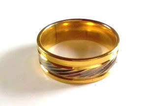 AWESOME! ! 100% Titanium Ring 8 mm Silver & Gold Size 9 US/R