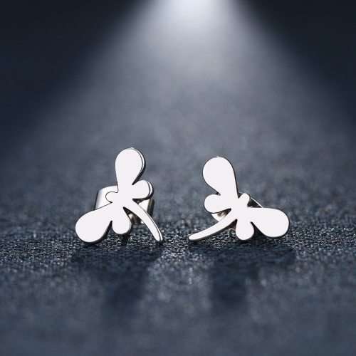 GORGEOUS!  100% Titanium Dragonfly Stud Earrings **R 279** (SILVER)