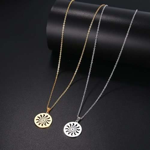 Titanium "Lucky Fan" Necklace 45 cm **R 499** (SILVER)