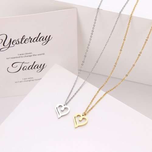 Titanium *|Heart* Necklace 45 cm (SILVER) *R 599*