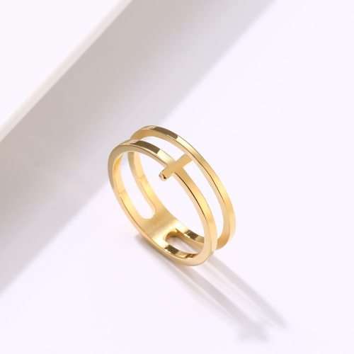 RETAIL PRICE: R 899 Titanium Cross Ring Size 8; 9 US(SILVER)